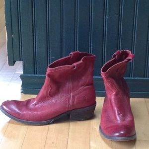 FRYE Red Cowboy Styled Boots